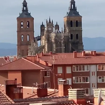 Vut El Negrillo 15 * Astorga
