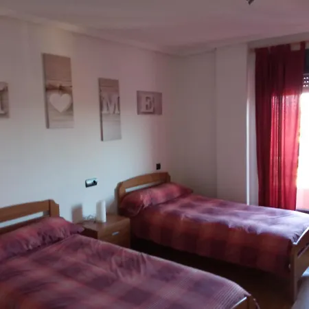 Vut El Negrillo 15 Vut-le-413 * أستورغا