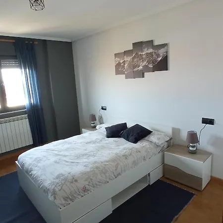 Vut El Negrillo 15 Apartment